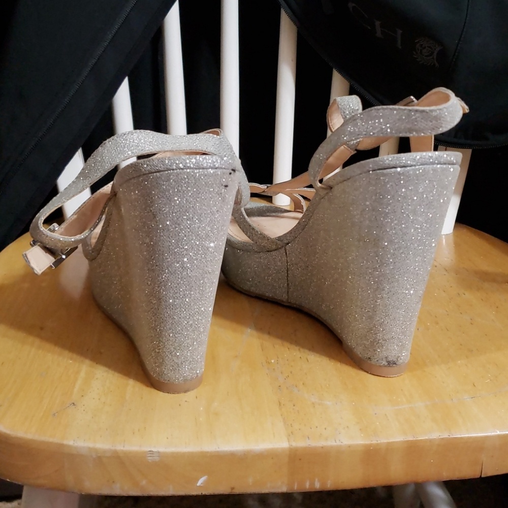 Heels - Picture 3 of 5